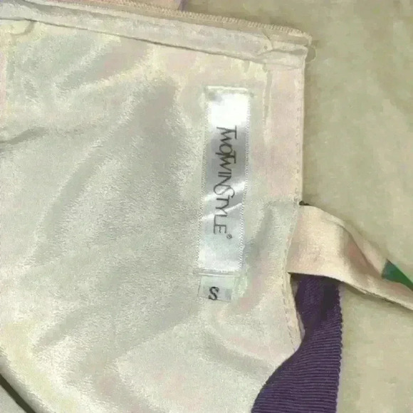 Two Twin Style tiered maxi dress size S - Picture 10 of 10